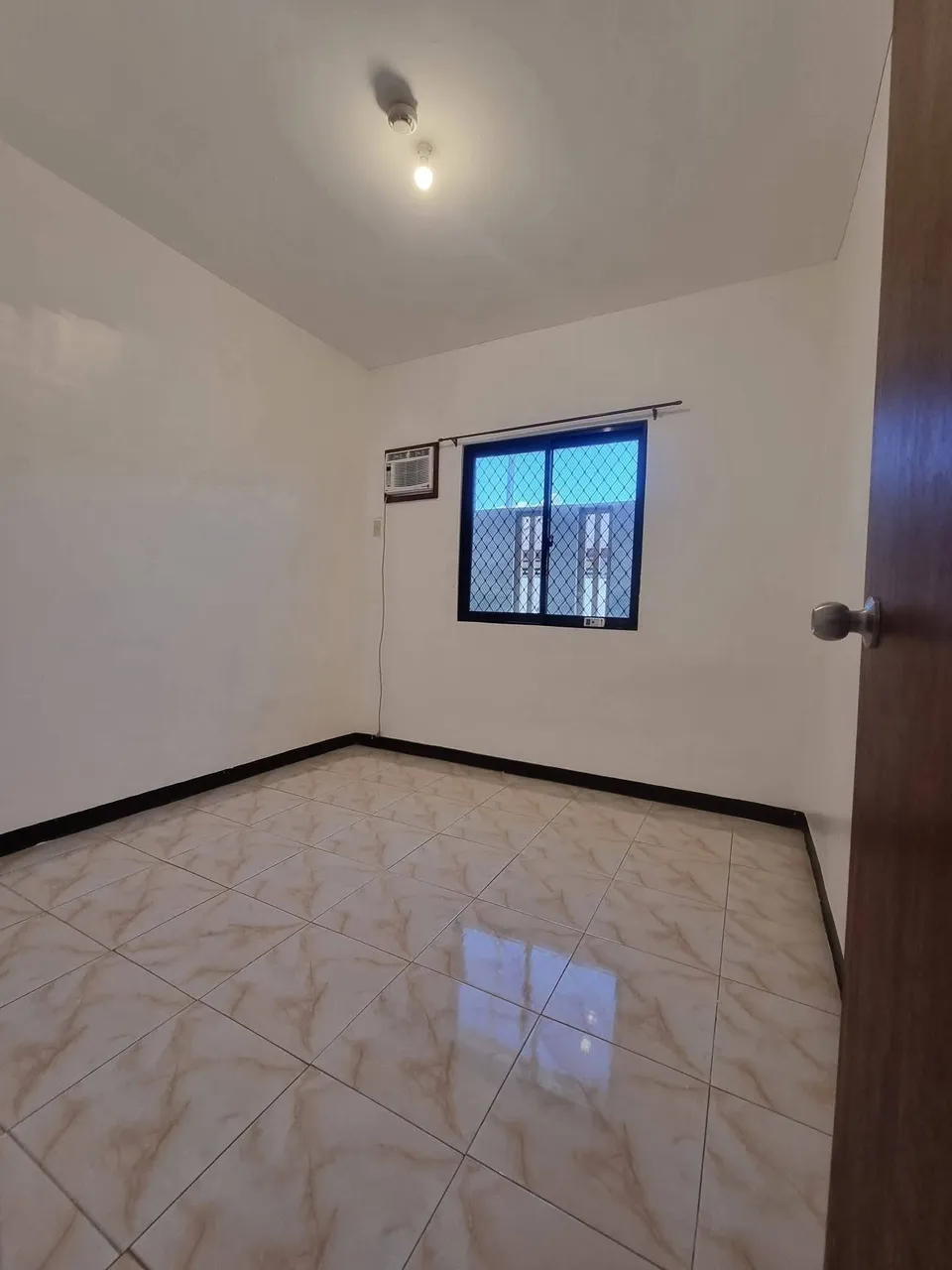Affordable 2-BR Gated House near UST (with 1-Year Free Water)