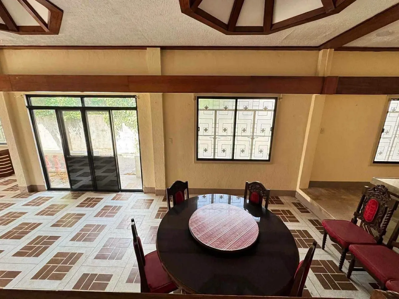 4-Bedroom House for Rent in Dadiangas Heights (200 sqm Floor Area)