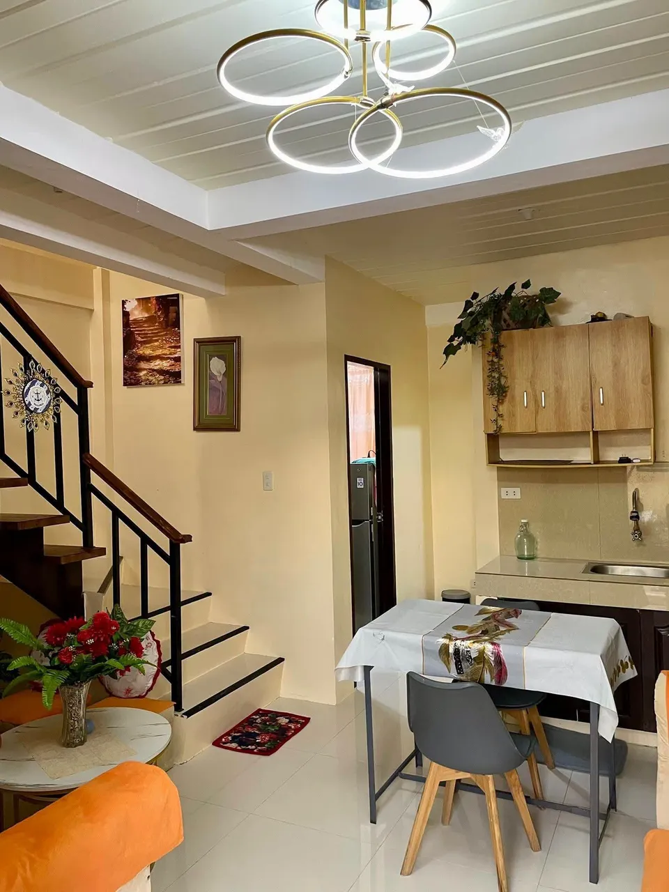 2BR Fully Furnished House for Rent - Palmwoods Residences